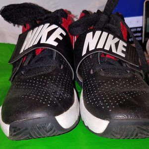 "Team Hustle" Nike Excellent Condition